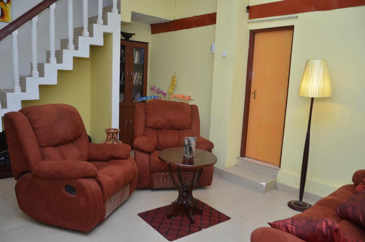 Villa Eco Green Airport Katunayaka Bagian luar foto