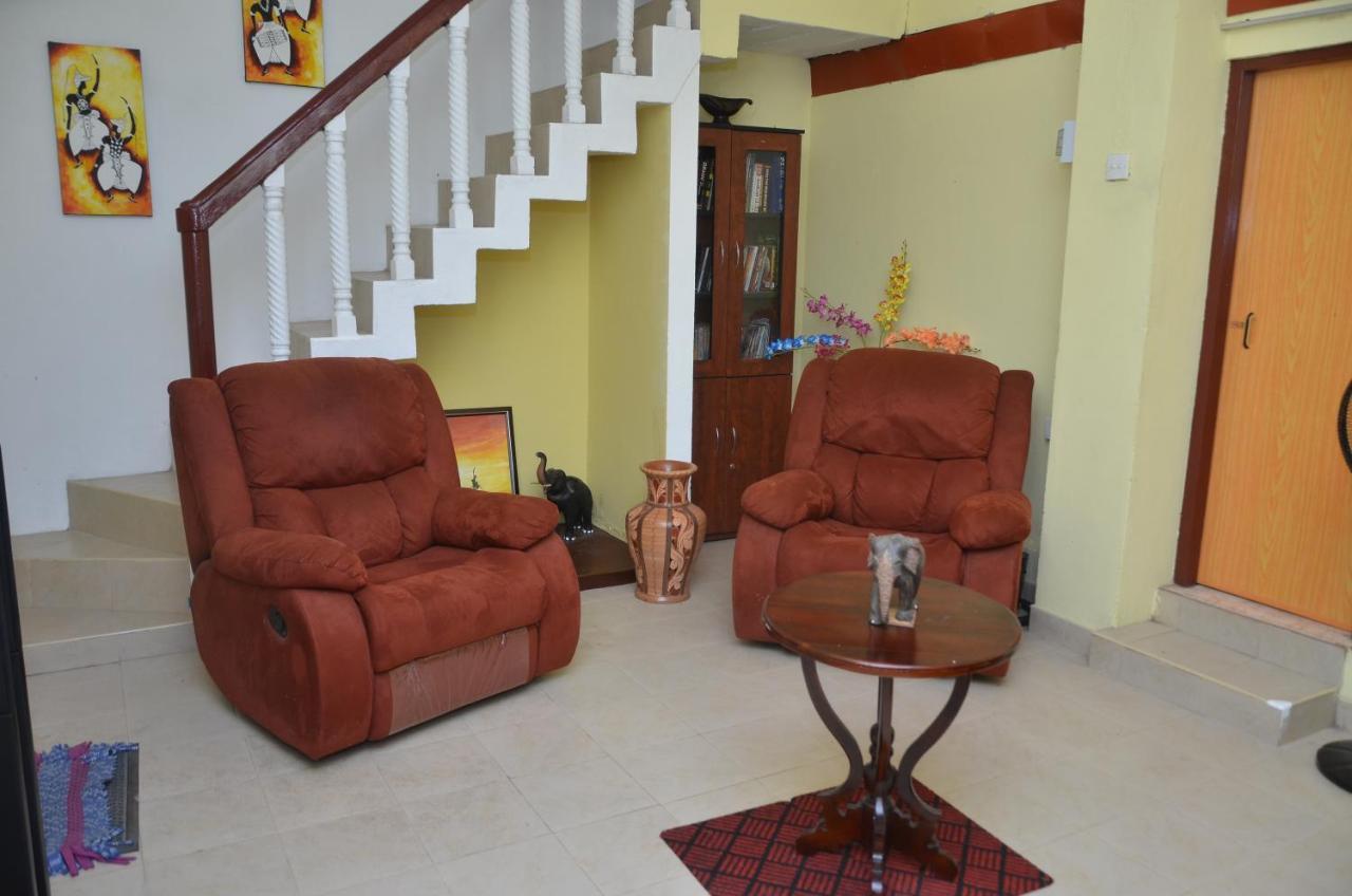 Villa Eco Green Airport Katunayaka Bagian luar foto